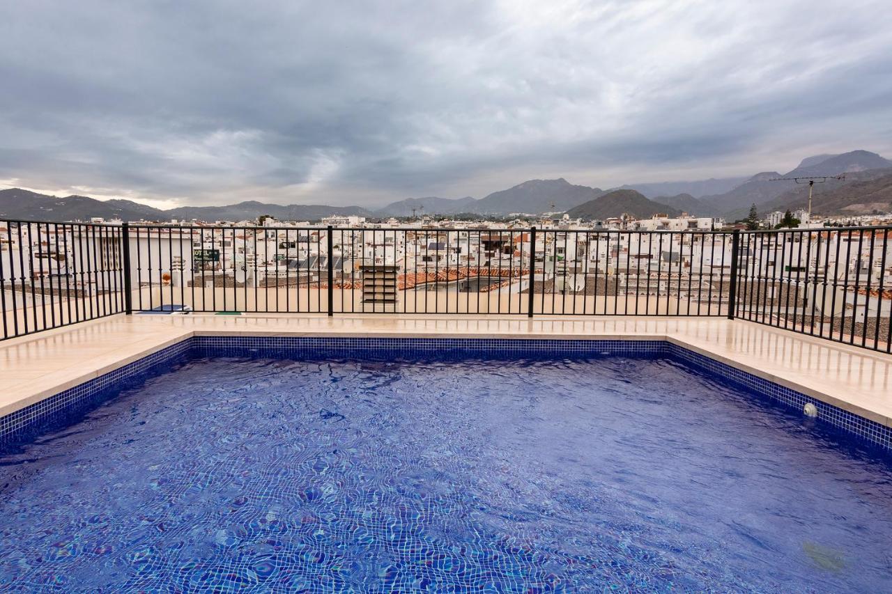 Luxurious Carabeo 2000 1.3 Appartement Nerja Buitenkant foto